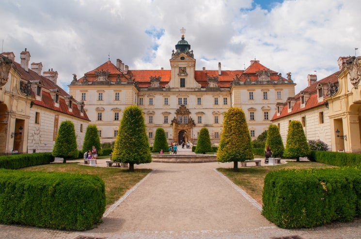 35 kouzelných míst, kde požádat o ruku v České republice 32