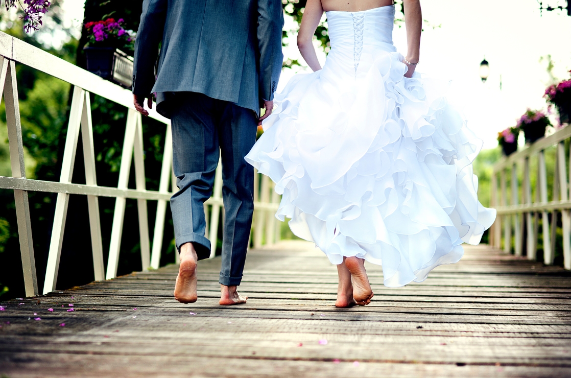 Svatba v květnu: výhody a nevýhody (nevěřte pověrám)!