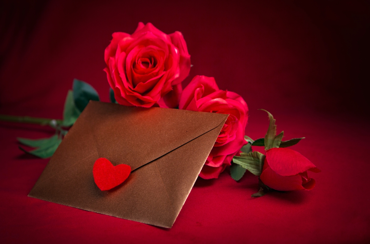 150 zamilovaných vzkazů pro Vaši lásku (romantické i vtipné)