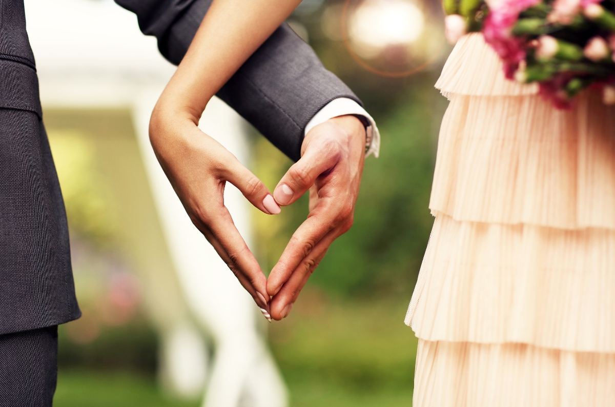 Svatba v březnu - výhody, nevýhody, výběr místa, dekorace